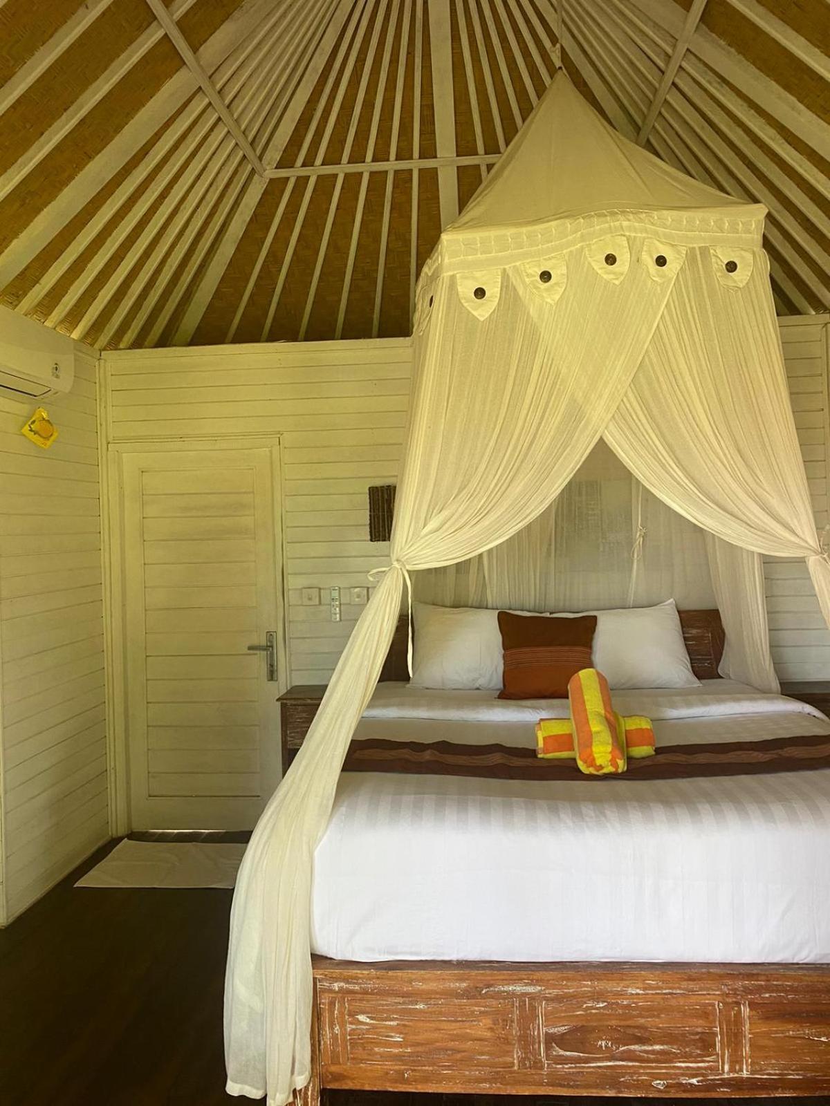 Paluh Beach Huts Lembongan Exteriör bild